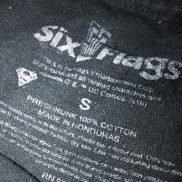 Six Flags Magic Mountain T Shirt - Picture 2 of 2